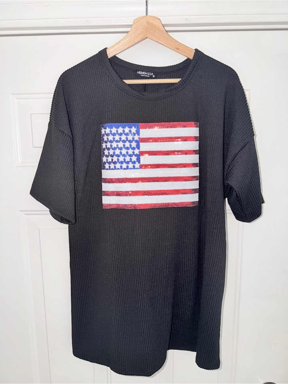 Women’s Black Short-Sleeve Tee with American Flag sequined Graphic